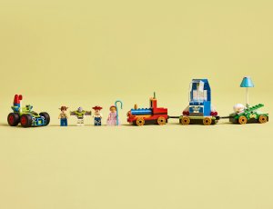 LEGO Disney Toy Story — Okolicznościowy pociąg i Pan Sterowany (43264) 3