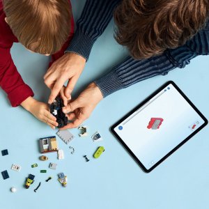 LEGO City Pościg na motocyklu policyjnym (60455) 2