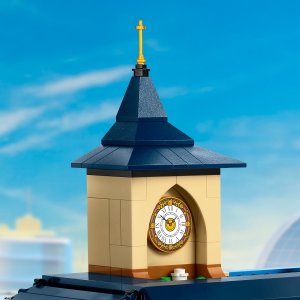 LEGO City Centralny dworzec kolejowy (60469) 5