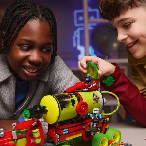 LEGO DREAMZzz Sprayowa ciężarówka Mateo (71499) 4