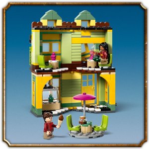 LEGO Harry Potter Markowy sprzęt do quidditcha™ i lodziarnia (76452) 6