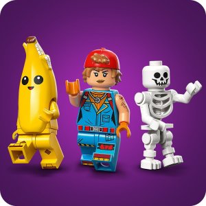 LEGO Fortnite Skórek i Iskra oraz obóz (77075) 6