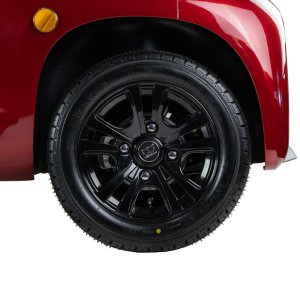 Czterokołowiec lekki, skuter elektryczny zabudowany z dachem MICRO CAR BILI BIKE SIGMA 4 LIT LiFePO4 czerwony jasne wnętrze 8