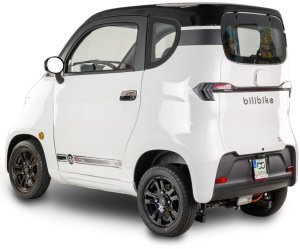 Czterokołowiec lekki, skuter elektryczny zabudowany z dachem MICRO CAR BILI BIKE SIGMA 4 LIT LiFePO4 biały ciemne wnętrze 6