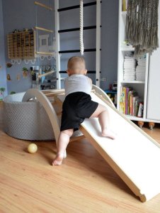 Domowy plac zabaw Sweet Plus drewno | Montessori | bujak + zjeżdżalnia 2w1 11