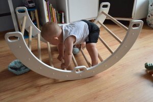 Domowy plac zabaw Sweet Plus drewno | Montessori | bujak + zjeżdżalnia 2w1 18