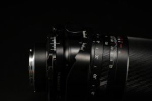 Obiektyw Laowa 100 mm f/2,8 Tilt-Shift 1x Macro do Canon RF 9