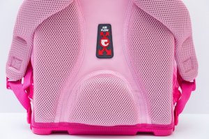 TORNISTER usztywniany 14L różowy z turystkami 3