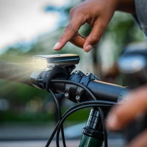 Zestaw lampki BLACKBURN DAYBLAZER przód 550 lumenów, tył 65 lumenów (NEW 2025) 3