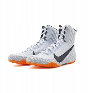 Nike Machomai 3 SE HQ2831-900 białe 45 3