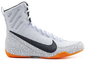 Nike Machomai 3 SE HQ2831-900 białe 42,5 1
