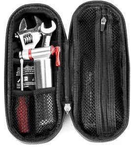 Torba rowerowa na narzędzia mocowana w uchwycie na bidon 0.65l - czarna Torba rowerowa na narzędzia mocowana w uchwycie na bidon 0.65l - czarna 3