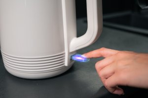 CZAJNIK ELEKTRYCZNY LEHMANN MILANO BIAŁY 11