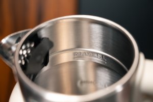 CZAJNIK ELEKTRYCZNY BEZPRZEWODOWY STALOWY RETRO KREMOWY BIAŁY 2200W 1,5L Torino 5