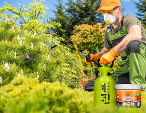 Proszek Preparat Środek Oprysk na Kleszcze Komary Muchy Meszki Pluskwy Rybiki Mrówki i Inne Owady 1kg/400L Permetrine 25WP 5