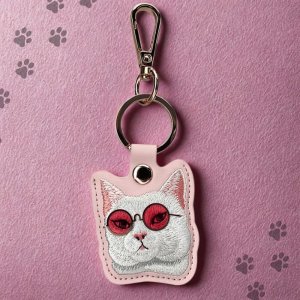 Etui na lokalizator / brelok Nimmy       Glasses Cool Cat różowy 7