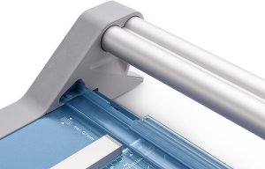 Dahle 558, 0.6 mm, 6 sheets, 130 cm, Automatic clamp, Stainless steel, A0 4