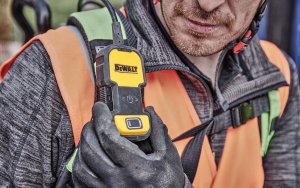 Dewalt DEWALT.POWERSHIFT BACKPACK VIBRATOR FOR CONCRETE DCPS310N 7