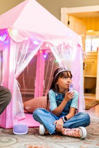 myFirst Voice 2 - zestaw do karaoke dla dzieci - mikrofon i głośnik bezprzewodowy z efektami modyfikacji dźwięku (purple) 15