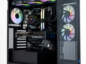 Komputer E-Sport GB760T-CR17 i7-14700F/32GB/2TB/RTX 5070 OC 12GB/W11H 13