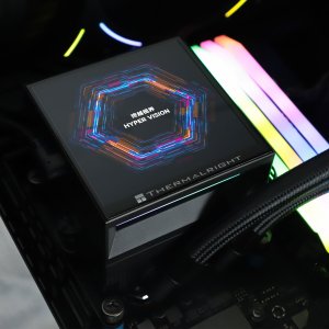 Chłodzenie wodne Thermalright Hyper Vision 360 UB ARGB Black 4