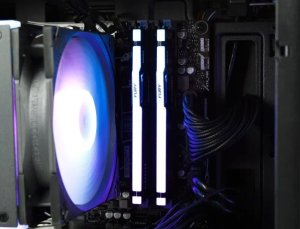 Komputronik Ultimate R570 [F21] Ryzen 5 | RTX 5070 | 64GB | 2TB | W11 Pro 8