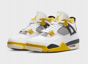 Air Jordan 4 Retro AQ9129-101 białe 42 1