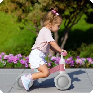 Rowerek biegowy trójkołowy dla dzieci Ricokids 6