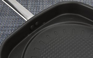 Patelnia grillowa Maestro 26,5 cm AMBITION 7