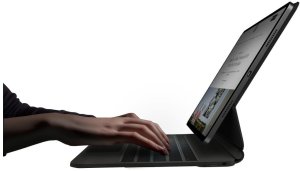 Uniq Case UNIQ Venno Pro Magnetic Smart with keyboard for iPad Pro 13" M4 (2024) bl 5