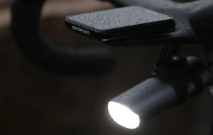 IGPSPORT VS1800S Smart Lampka rowerowa, przednia 6