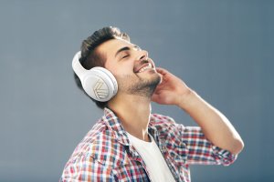 Słuchawki PowerLocus Słuchawki Bluetooth P19 4 tryby EQ 60 godzin składane z etui 5