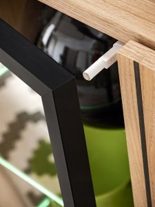 Szafka RTV LIAM - Przeszklona + Oświetlenie LED | Dąb + Czarny Mat | 160 cm 10