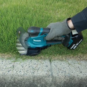 Makita DUM604RFX1 cordless grasscutter 11