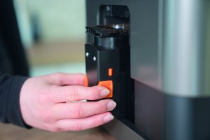 Ekspres ciśnieniowy Unold Luca 28835 9