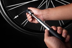 Pompka ręczna BIRZMAN Velocity Road Black (Presta/Schrader), 160psi/11bar, Długość 193mm, CNC, Czarna (NEW) 4