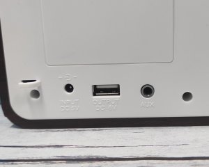 Radiobudzik Karlsson KA6036DW ładowarka USB AUX . 4