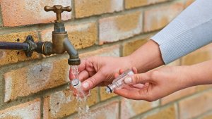 Water filter BOSCH F016800577 4