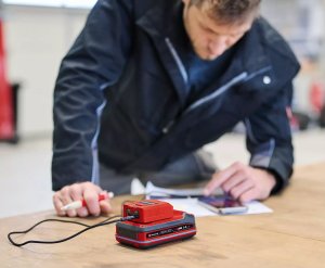 ADAPTER BATERII USB TC-CP 18 Li USB A/C-Solo 4514148 2