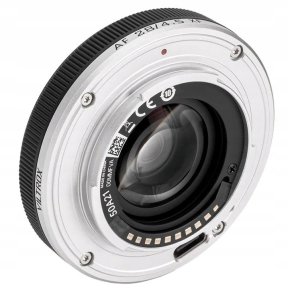 Viltrox AF 28mm F4.5 Fuji FX 4