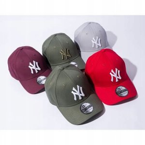 New Era 39THIRTY League Essential New York Yankees MLB Cap 10298279 szary S/M 16