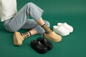 Crocs Dylan Platform Clog 209869-209 Beżowe 39/40 10