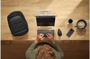 EQ Backpack 16", Black 10