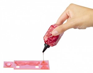 Rainbow High Creative Crystals Fashion Doll - Iris 7