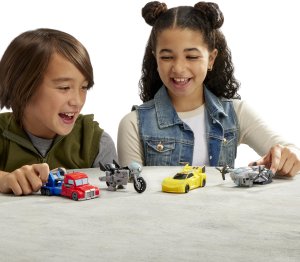 TRANSFORMERS Earthspark Figure 1 step smash 5