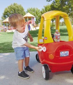 Little Tikes Jeździk Cozy Coupe New Czerwony (170263) 5
