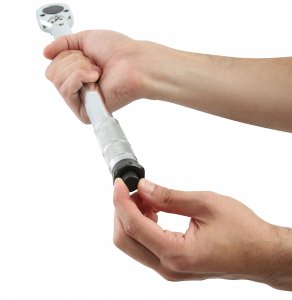 KLUCZ DYNAMOMETRYCZNY 28-210-1/2 6