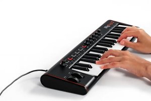 IK Multimedia IK iRig Keys 2 - Klawiatura sterująca 5
