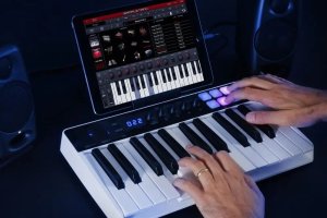 IK iRig Keys I/O 25 - Klawiatura sterująca 10