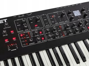 Sequential Prophet Rev2 8-voice 11
